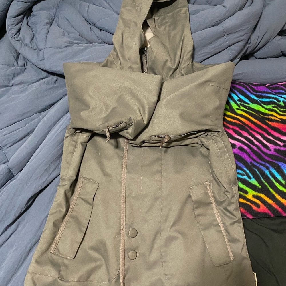Burton Jacket - Picture 2 of 4